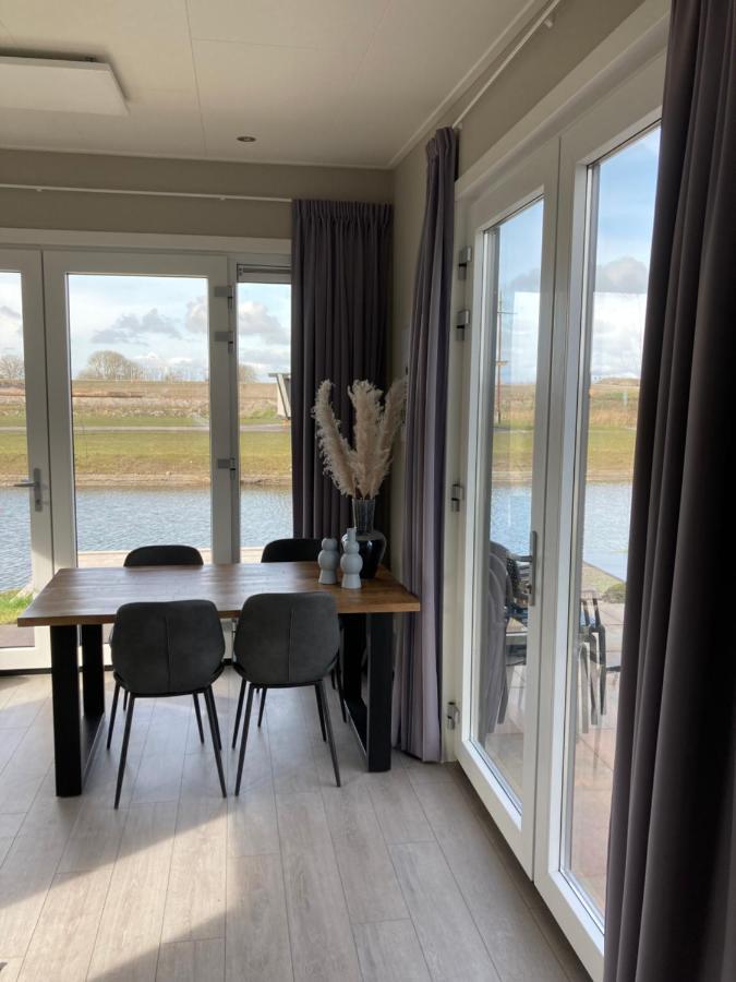 Tiny Vakantiehuis Aan Het Water Met Eigen Steiger En Airco Κάμπεν Εξωτερικό φωτογραφία