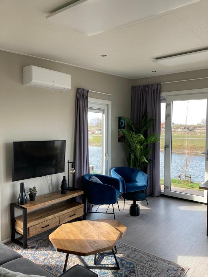 Tiny Vakantiehuis Aan Het Water Met Eigen Steiger En Airco Κάμπεν Εξωτερικό φωτογραφία